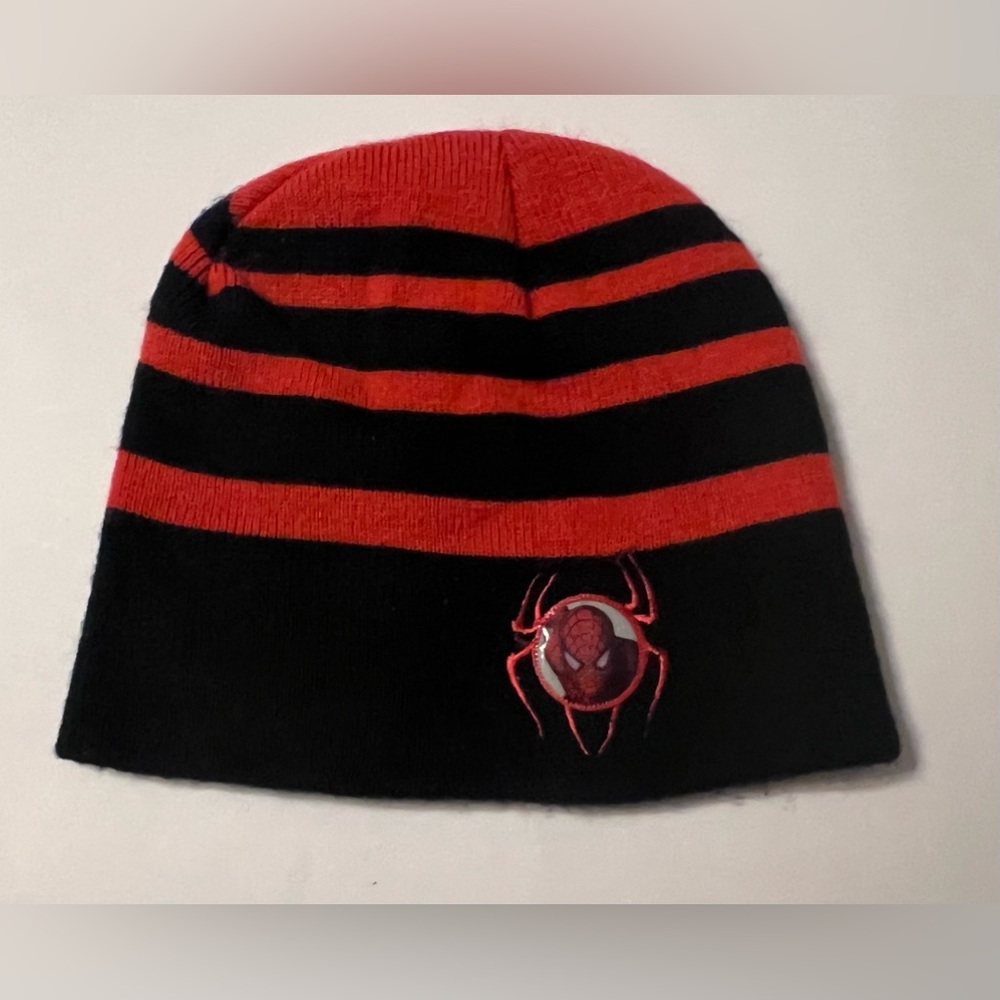 Abg Accessories Boys 100% Acrylic Red And Black Beanie Hat Spider-Man 2